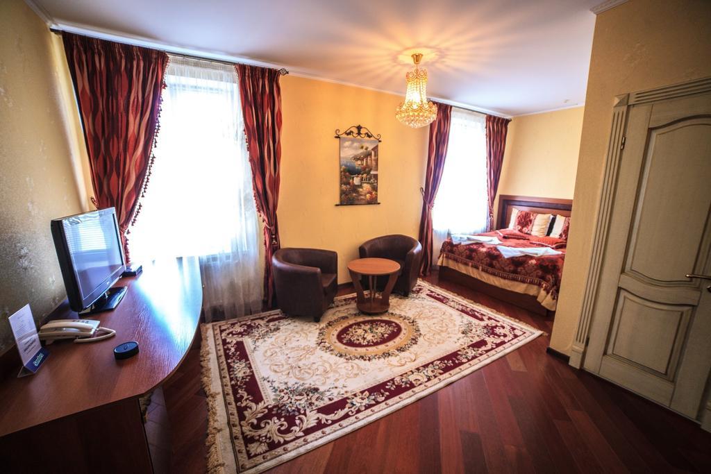 Imperiya Hotell Khmelʼnytsʼkyy Rom bilde
